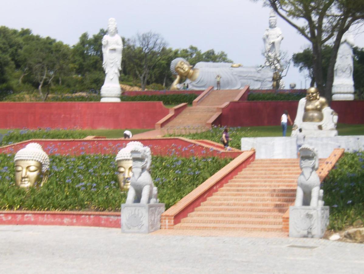 Casa Do Ninho - Entre O Campo E A Praia Cadaval Luaran gambar